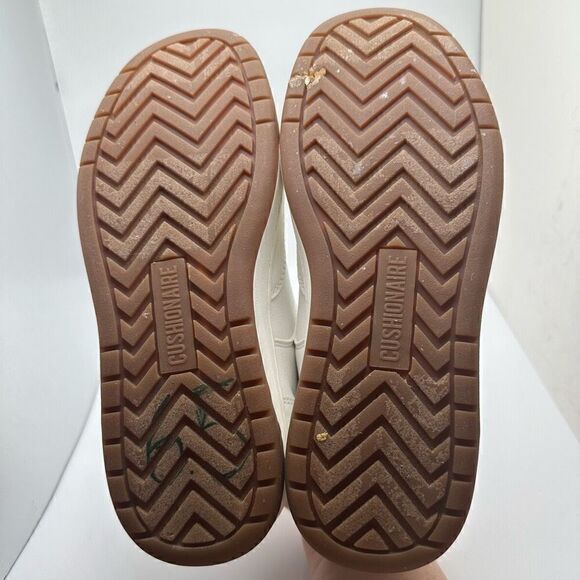 CUSHIONAIRE Women's lace up Sneaker +Comfort Foam 6.5 WIDE WHITE - Picture 5 of 7